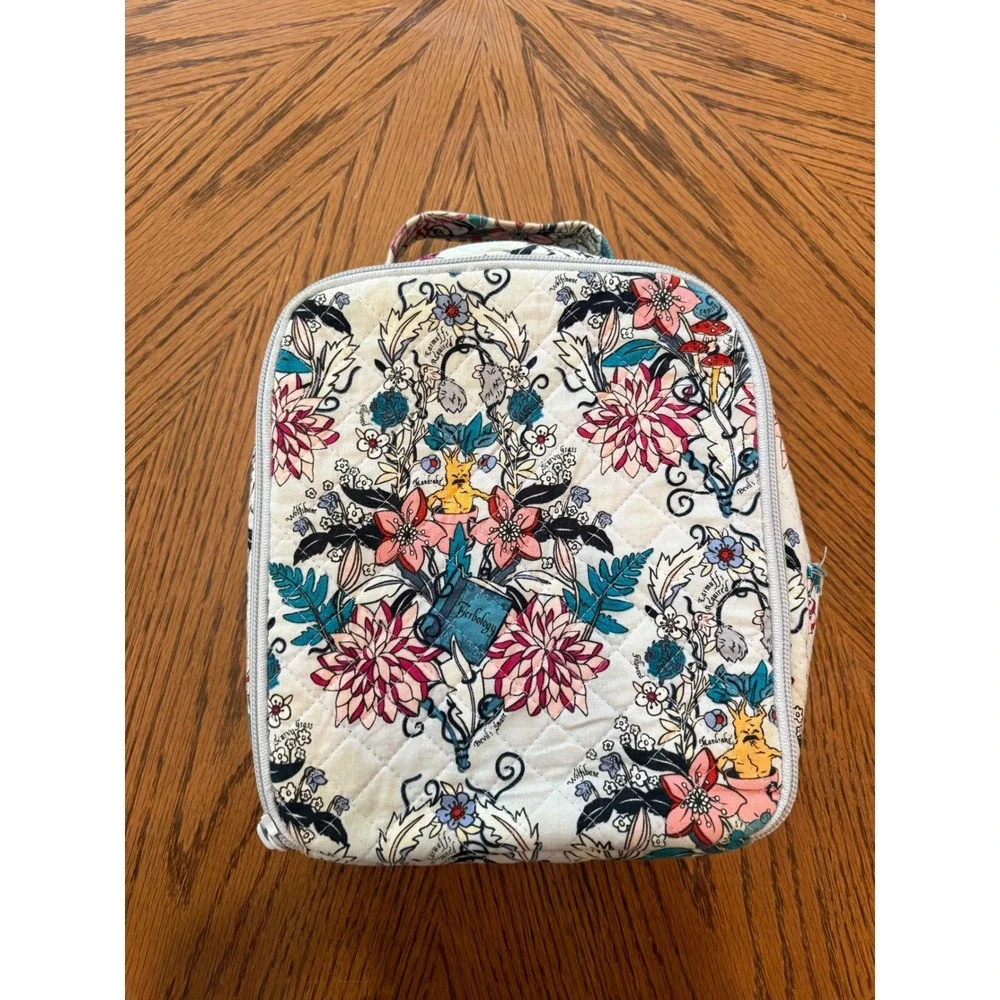 Vera Bradley Harry Potter Lunch Bag Kids OS White Herbology Quilted Floral Zip